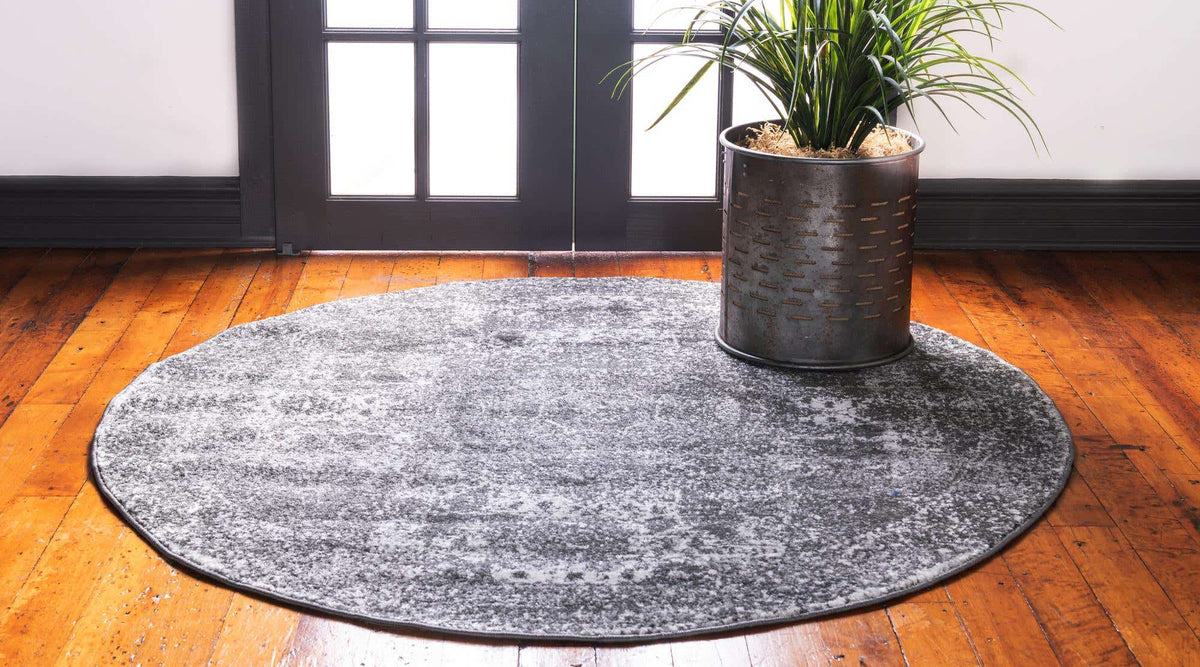 Rund Teppich Bexley in Dunkelgrau von Hadorn™ - Lifestyle Image