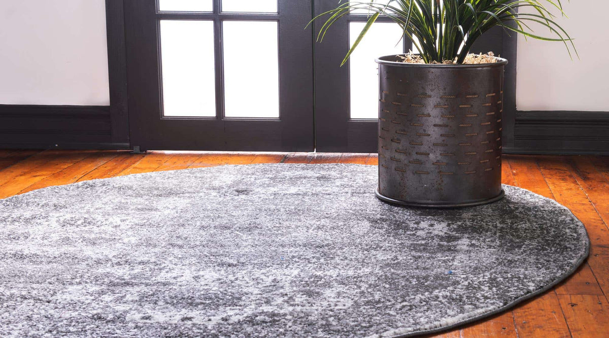 Rund Teppich Bexley in Dunkelgrau von Hadorn™ - Lifestyle Image