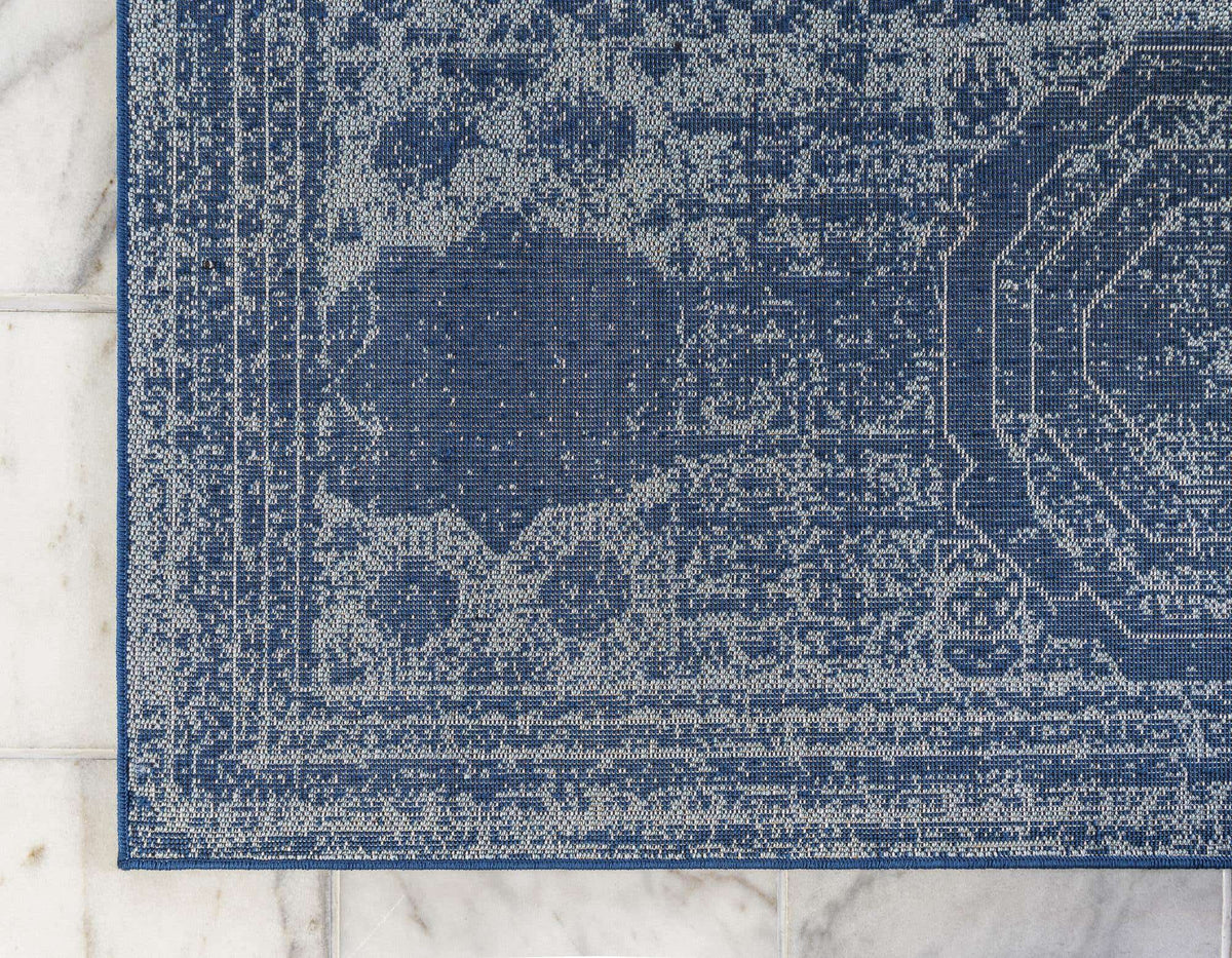 Rechteck Teppich Bexley in Blau von Hadorn™ - Lifestyle Image