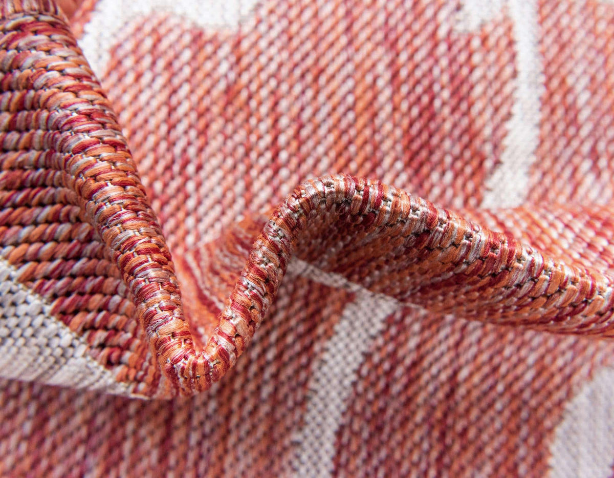Rechteck Outdoor Teppich Outdoor Botanical in Rot von Hadorn™ - Lifestyle Image