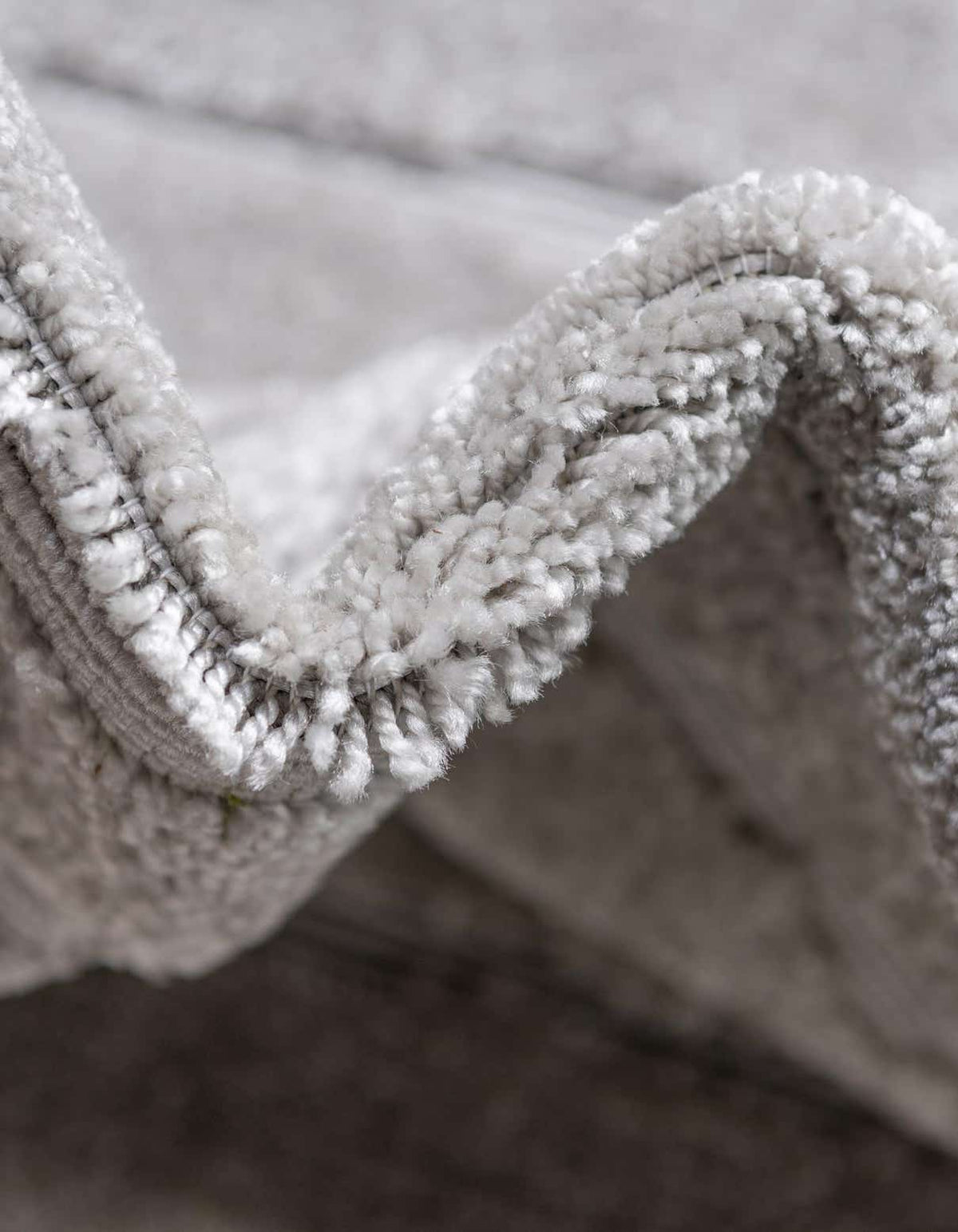 Rechteck Outdoor Teppich Sabrina Soto Outdoor in Grau von Hadorn™ - Lifestyle Image
