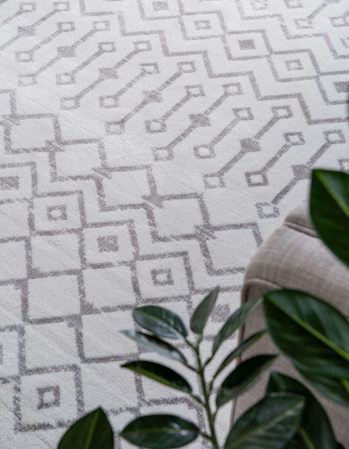 Rechteck Teppich Kasbah Trellis in Beige von Hadorn™ - Lifestyle Image