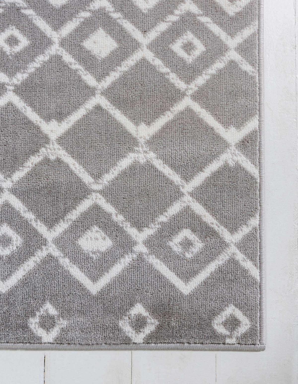 Rechteck Teppich Kasbah Trellis in Hellgrau von Hadorn™ - Lifestyle Image