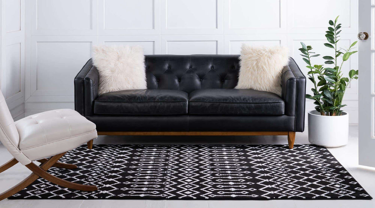 Rechteck Teppich Kasbah Trellis in Schwarz von Hadorn™ - Lifestyle Image