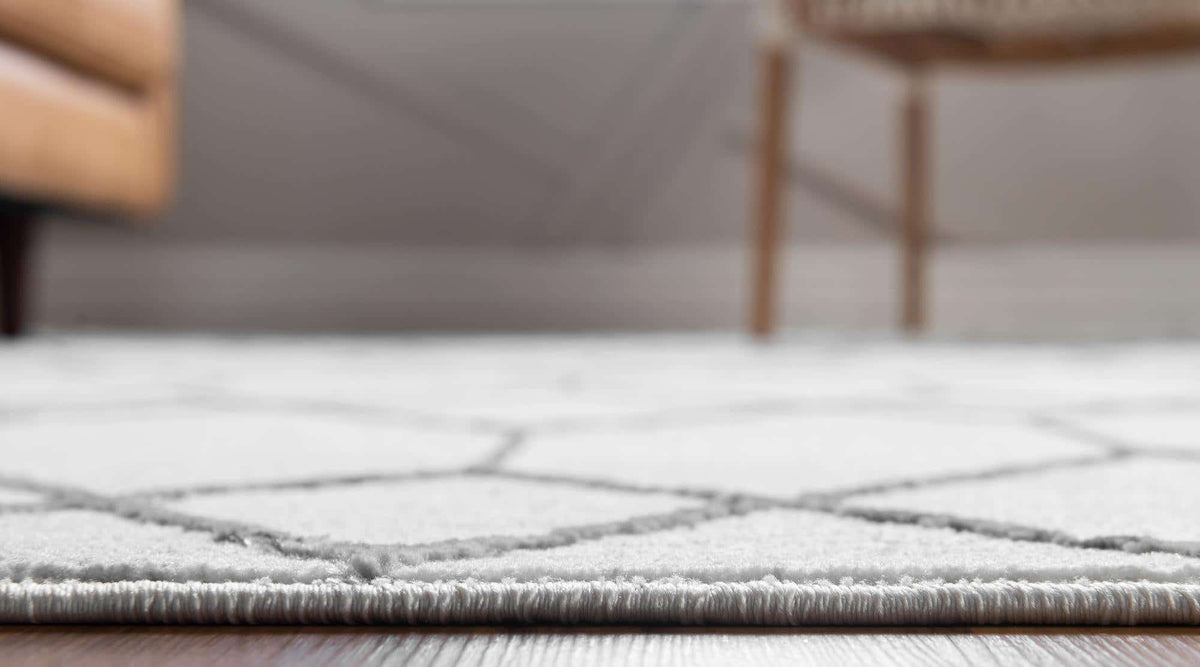 Läufer Teppich Lattice Trellis in Weiss von Hadorn™ - Lifestyle Image