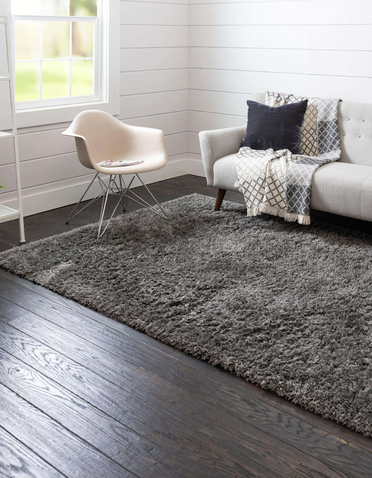 Rechteck Hochflorteppich Infinity Shag in Grau von Hadorn™ - Lifestyle Image