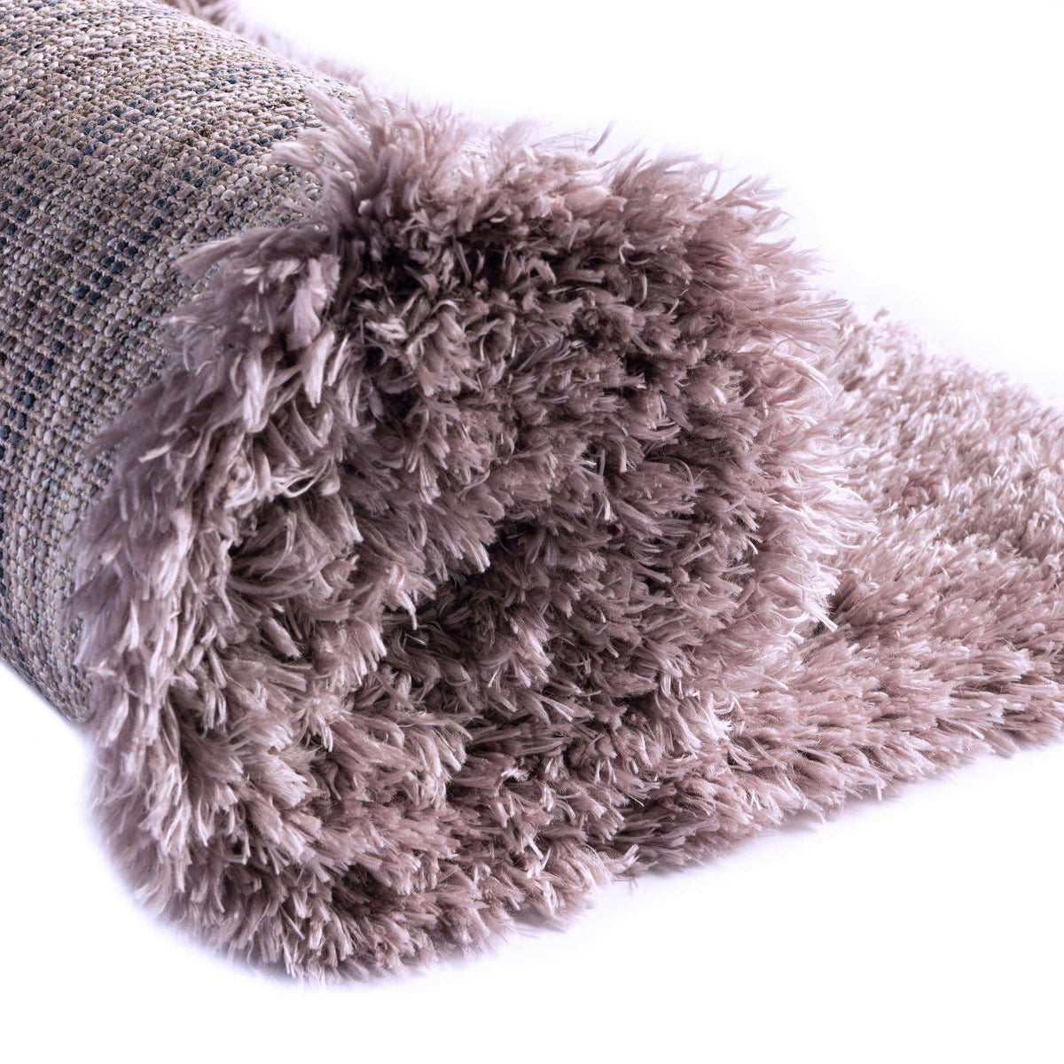 Rechteck Hochflorteppich Infinity Shag in Lila von Hadorn™ - Lifestyle Image