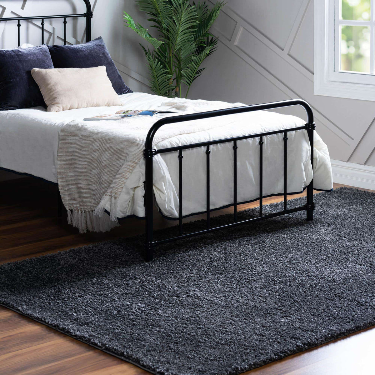 Rechteck Hochflorteppich Soft Solid Shag in Grau von Hadorn™ - Lifestyle Image