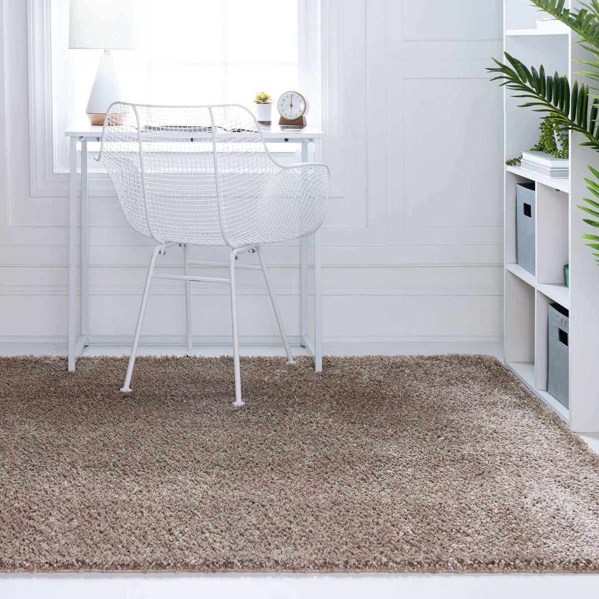 Rechteck Hochflorteppich Soft Solid Shag in Grau von Hadorn™ - Lifestyle Image