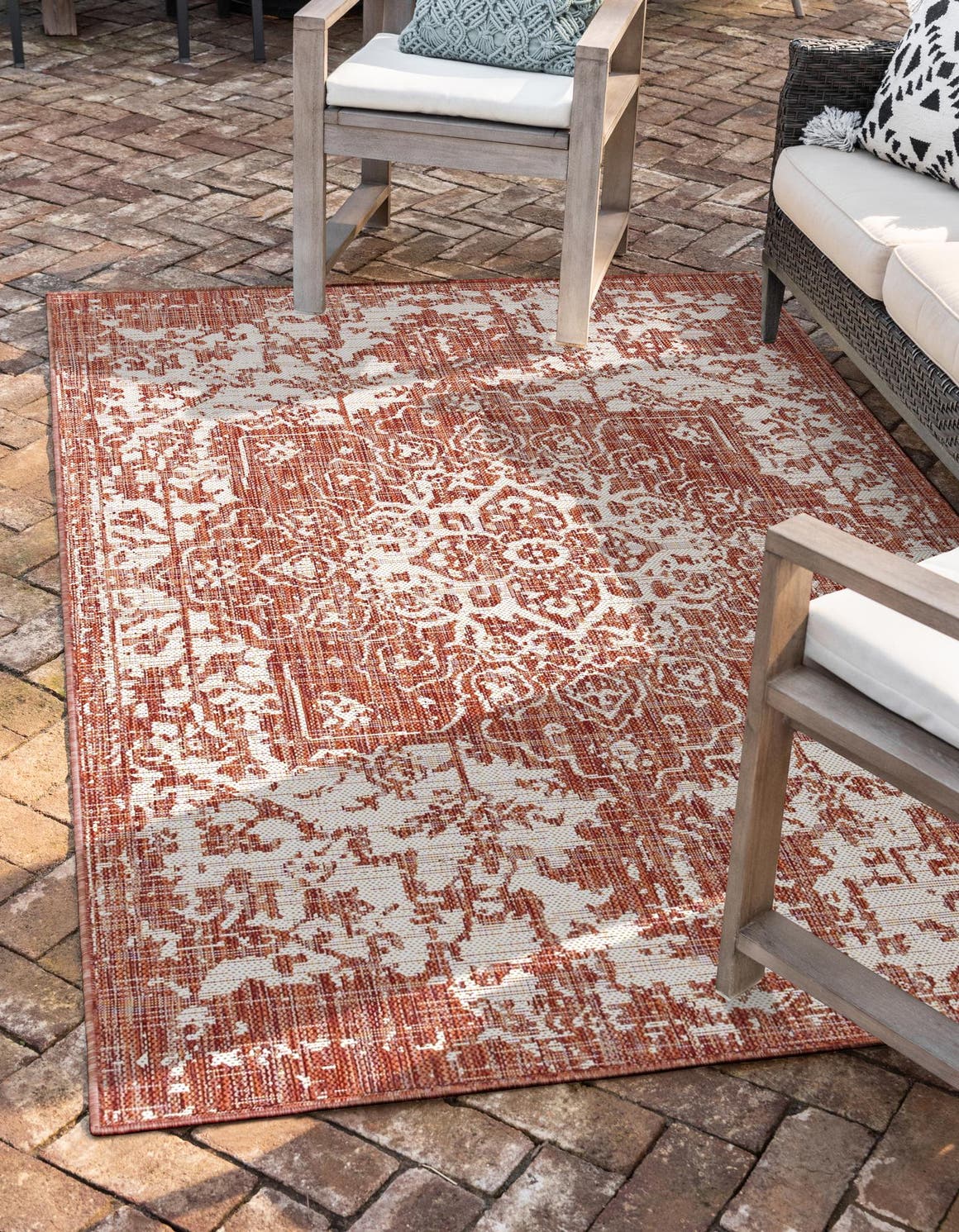 Rechteck Outdoor Teppich Jill Zarin Outdoor in Rostrot von Hadorn™ - Lifestyle Image