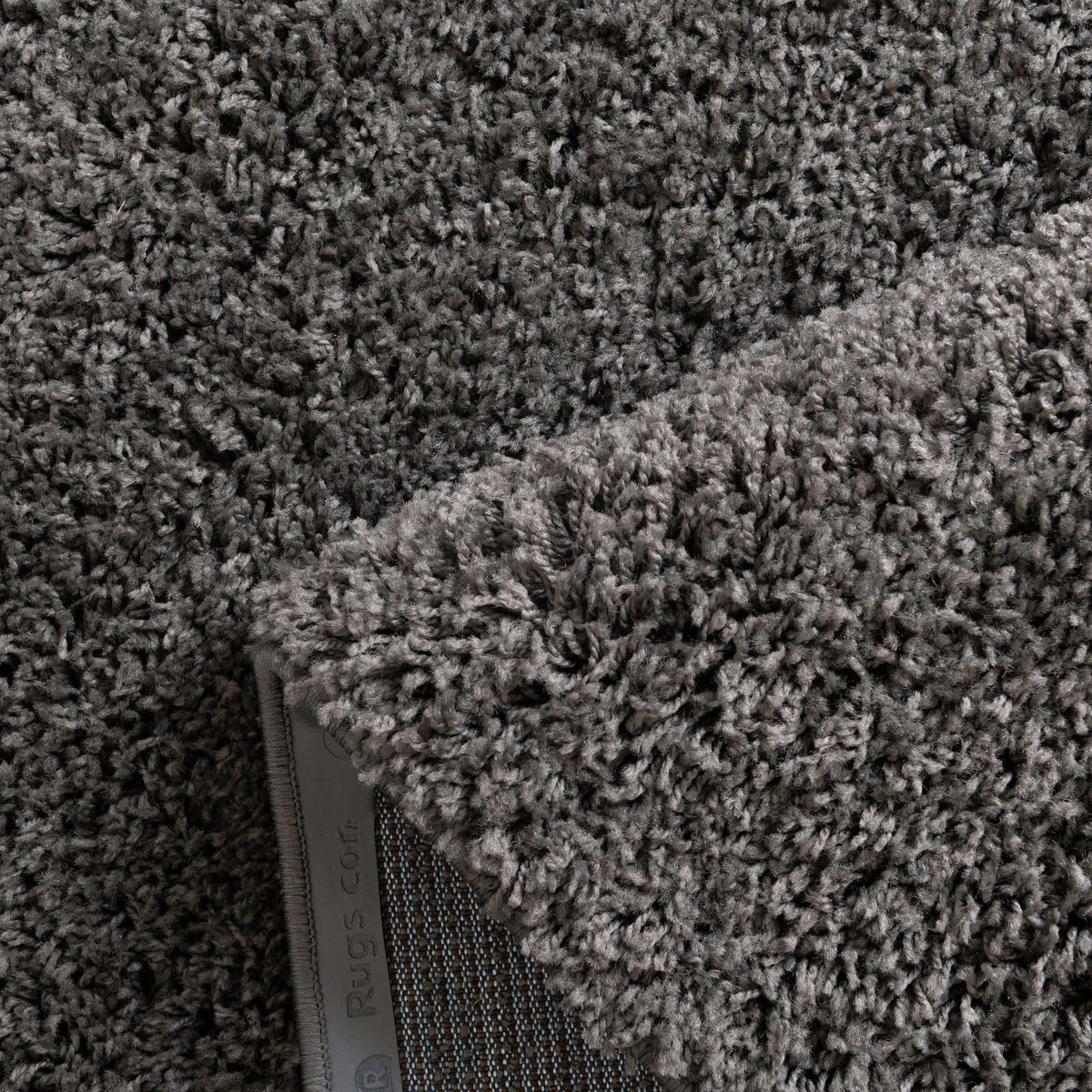 Quadratisch Hochflorteppich Everyday Shag in Dunkelgrau von Hadorn™ - Lifestyle Image
