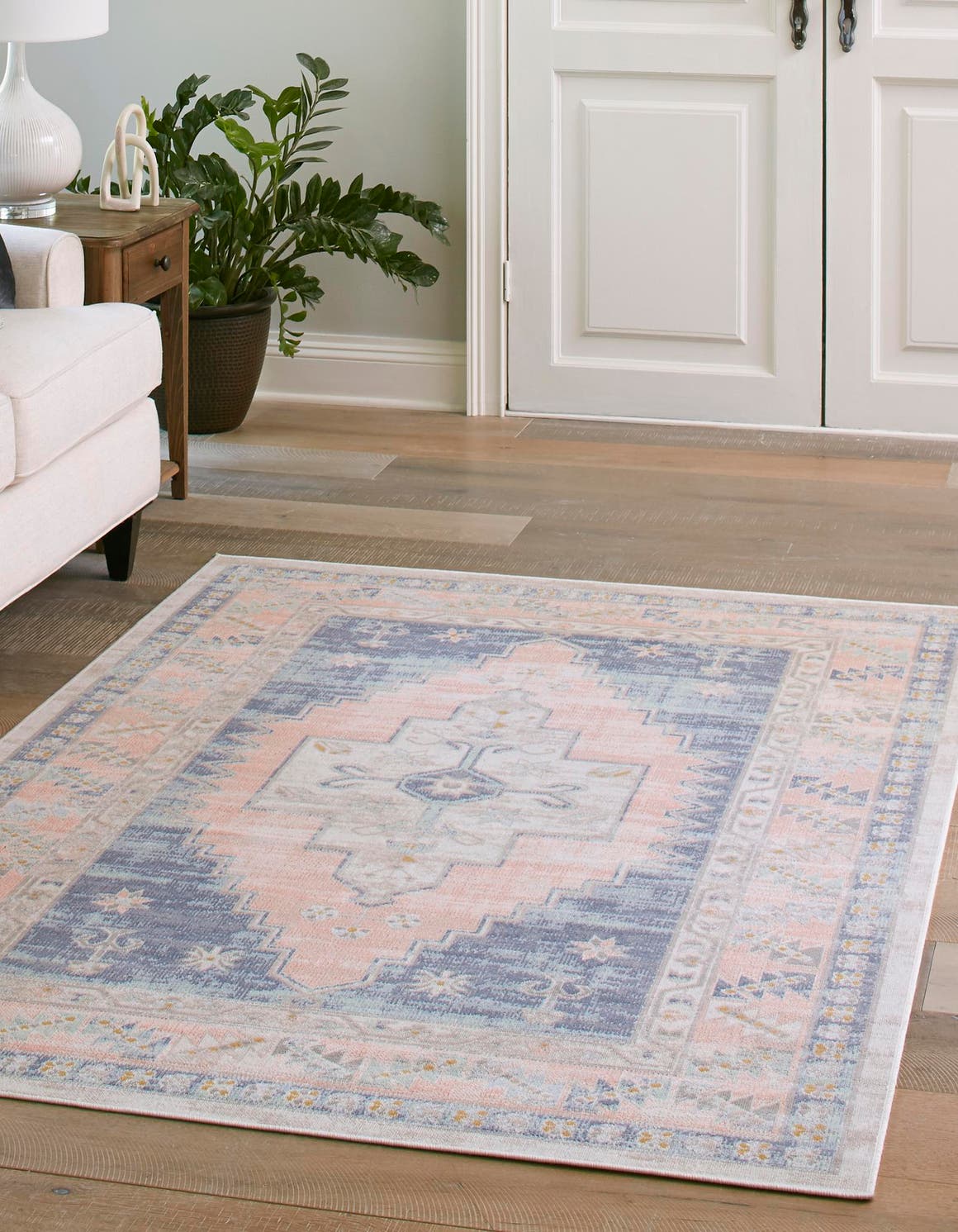 Rechteck Teppich Whitney in Französisches Blau von Hadorn™ - Lifestyle Image
