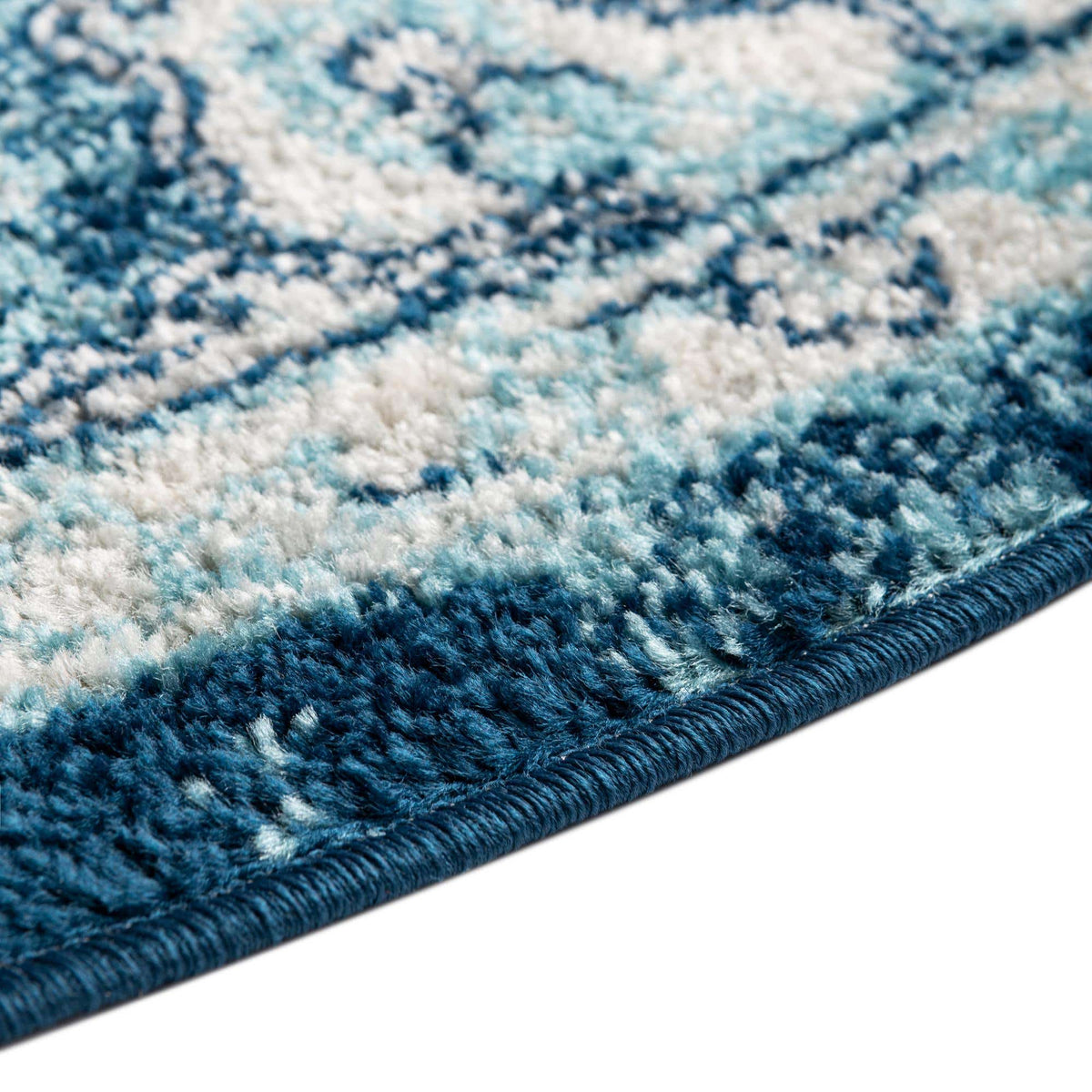 Rund Teppich Parker in Marineblau von Hadorn™ - Lifestyle Image