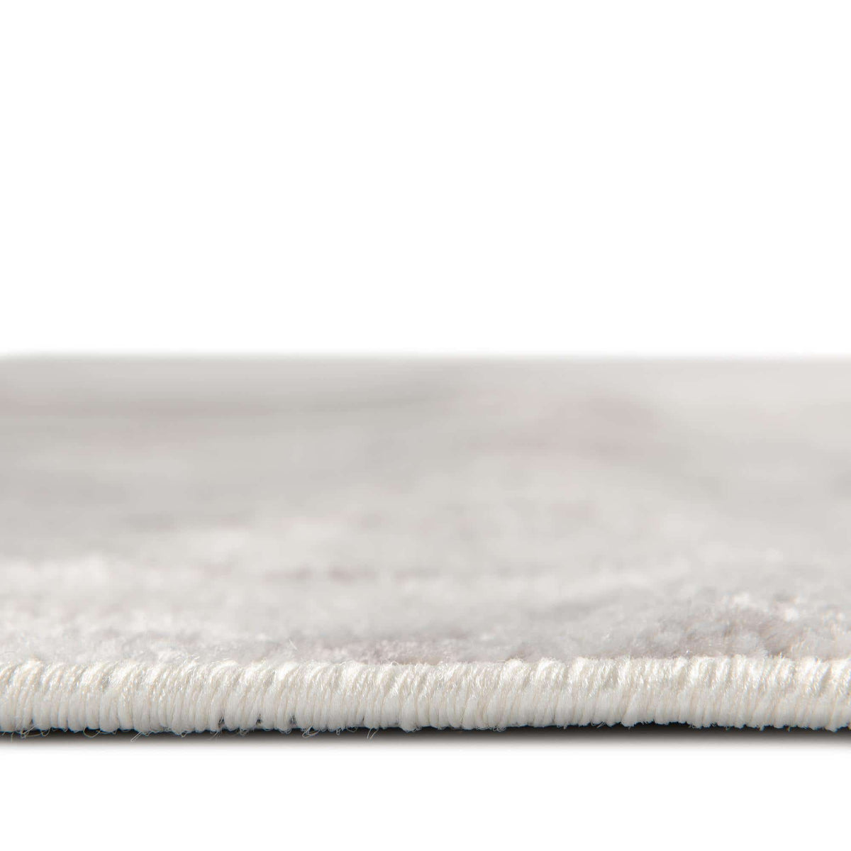 Quadratisch Teppich Bohemian Trellis in Weiss von Hadorn™ - Lifestyle Image