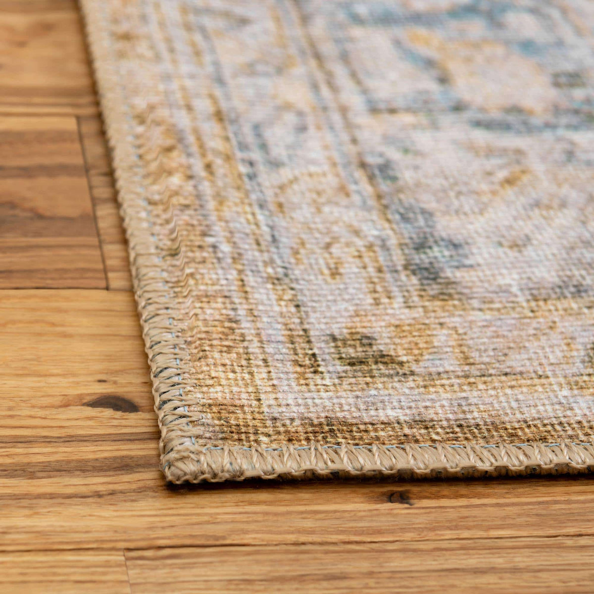 Rechteck Teppich Timeless in Gelb von Hadorn™ - Lifestyle Image