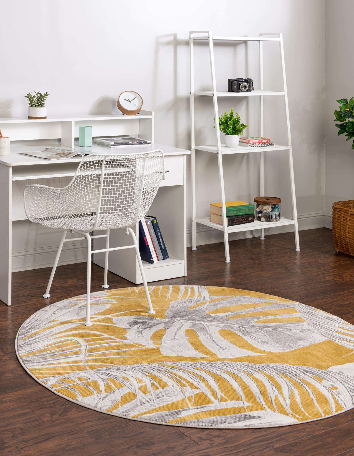 Rund Teppich Blossom in Gelb von Hadorn™ - Lifestyle Image