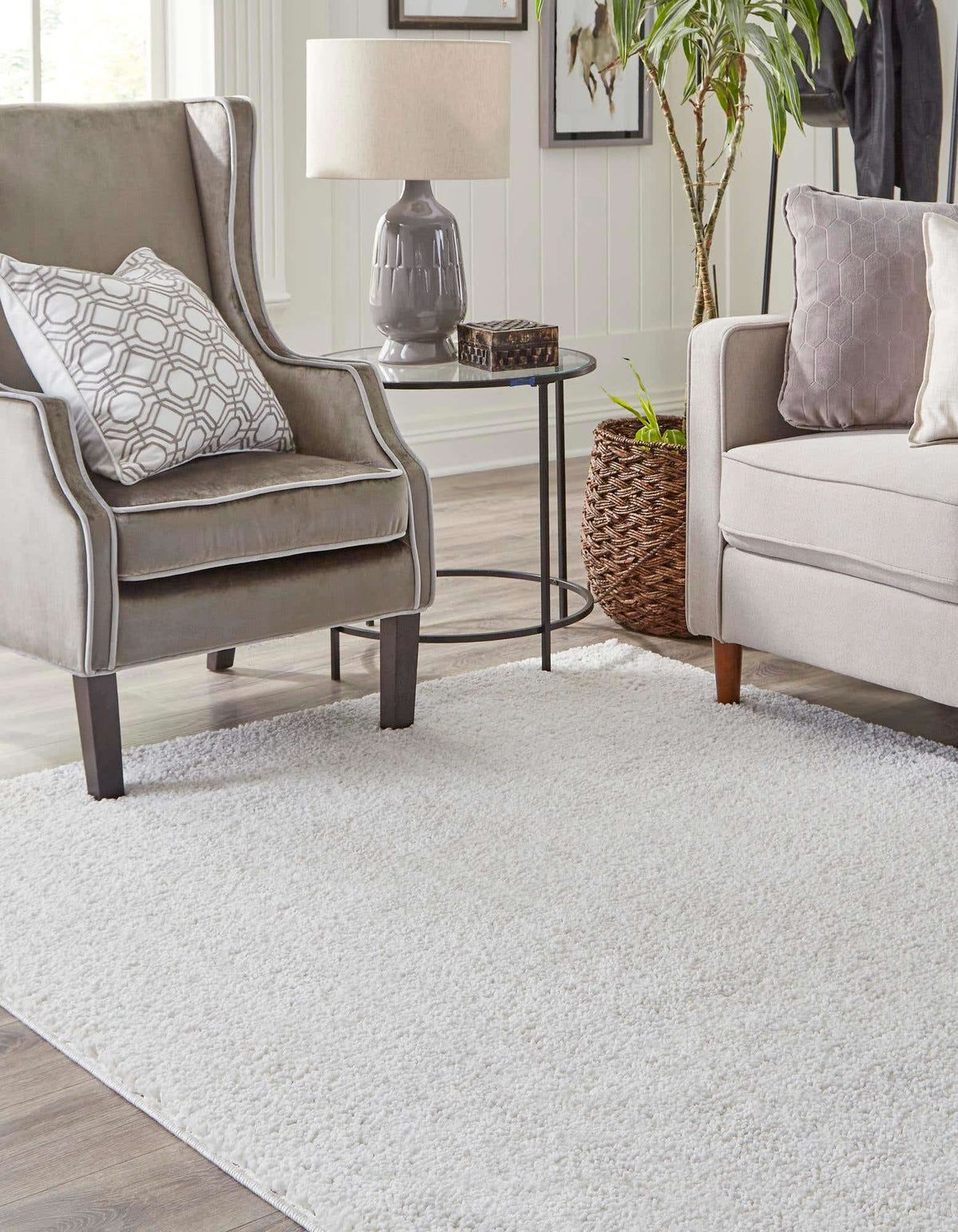 Rechteck Hochflorteppich Jill Zarin Shaggy Chic in Weiss von Hadorn™ - Lifestyle Image
