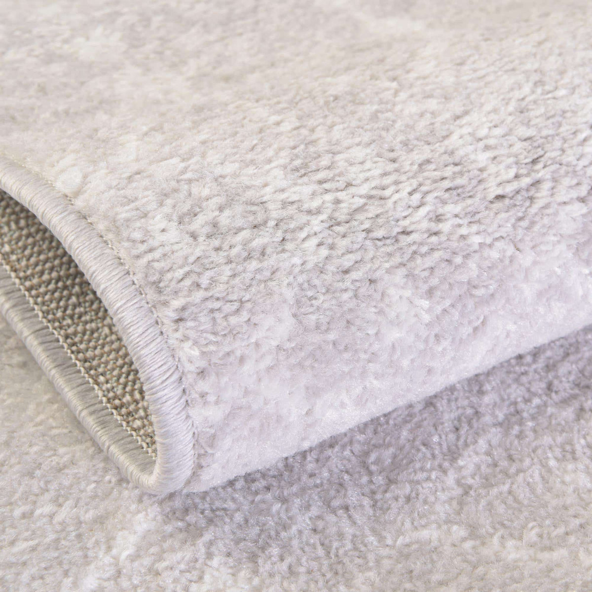 Läufer Teppich Paxon Trellis in Hellgrau von Hadorn™ - Lifestyle Image
