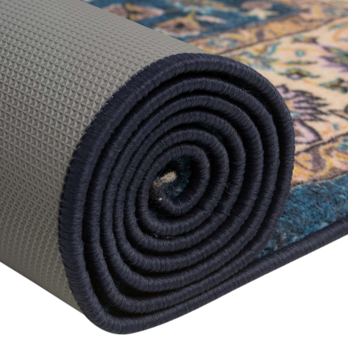 Rechteck Teppich Medina in Blau von Hadorn™ - Lifestyle Image