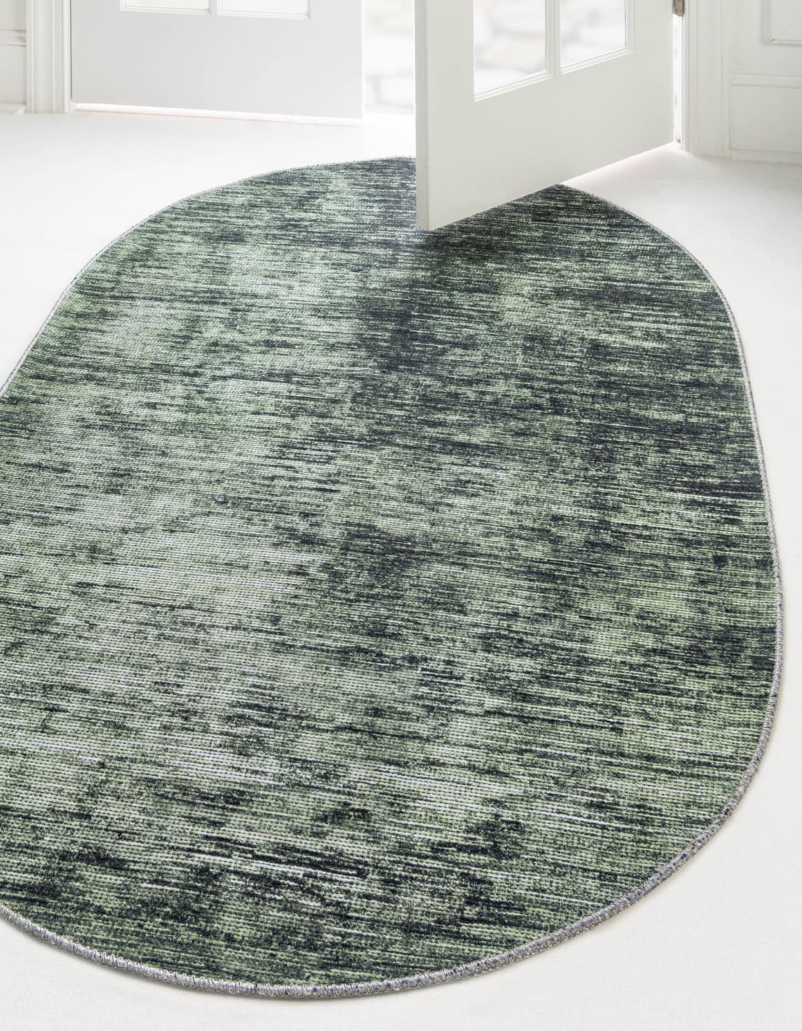 Oval Teppich Asha in Grün von Hadorn™ - Lifestyle Image