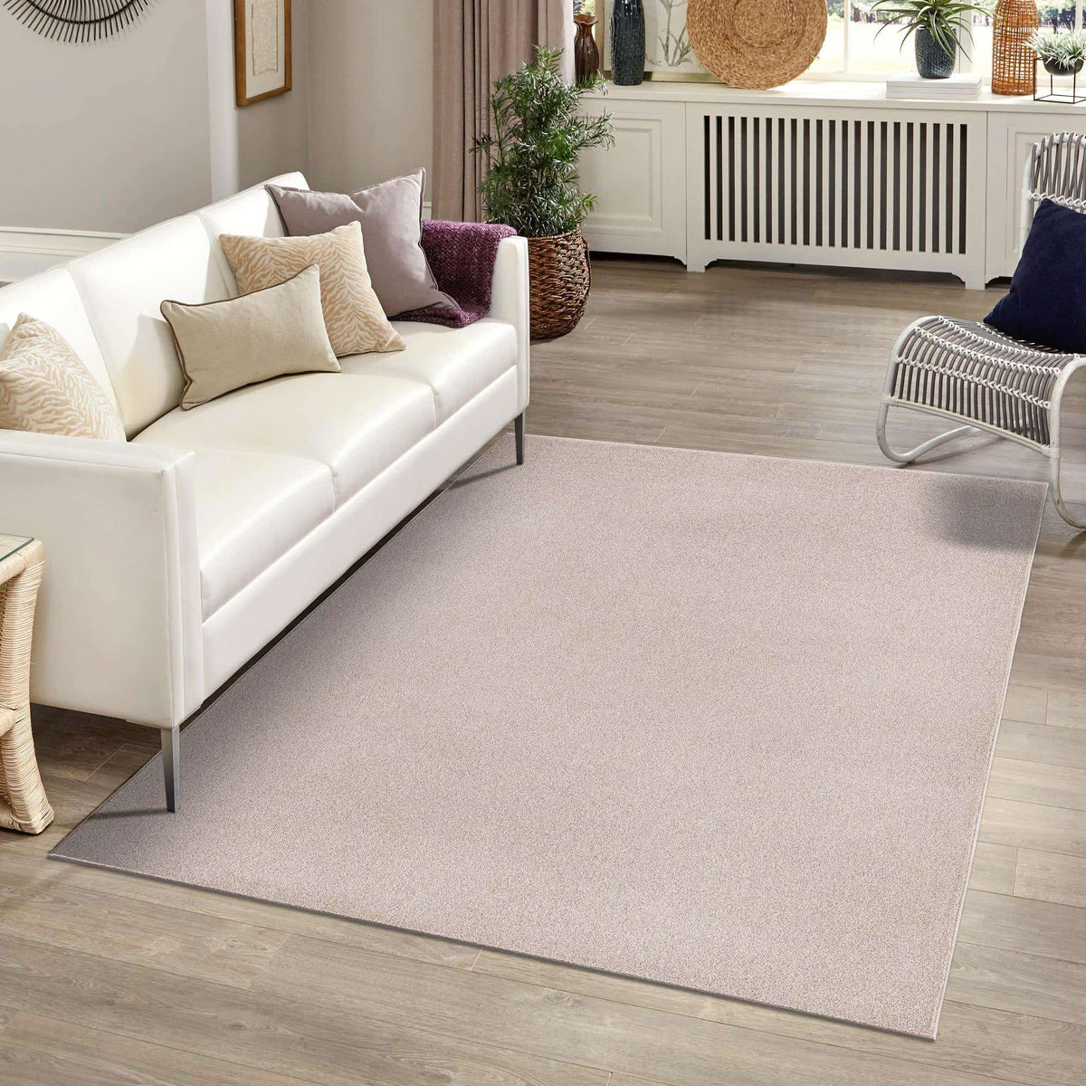 Rechteck Teppich Everyday Solid in Khaki von Hadorn™ - Lifestyle Image