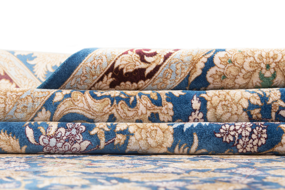 Rechteck Teppich Ghom Design in Burgund von Hadorn™ - Lifestyle Image